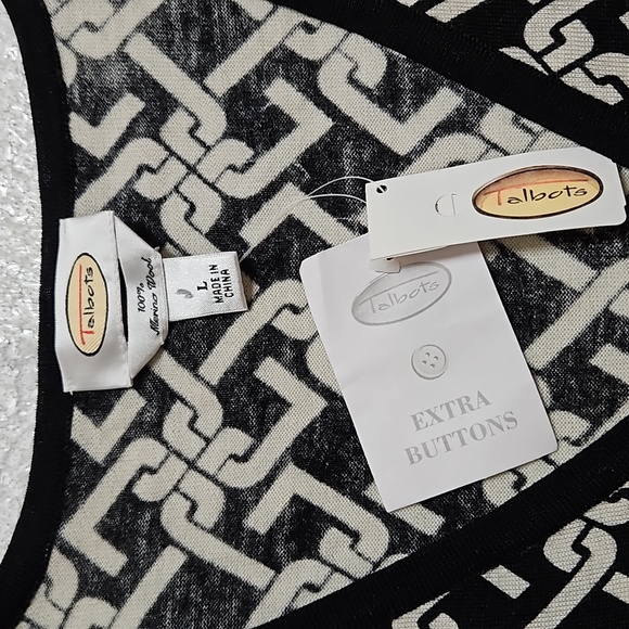 TALBOTS Women’s V-Neck Cardigan Sweater Black White Merino Wool - Picture 4 of 7